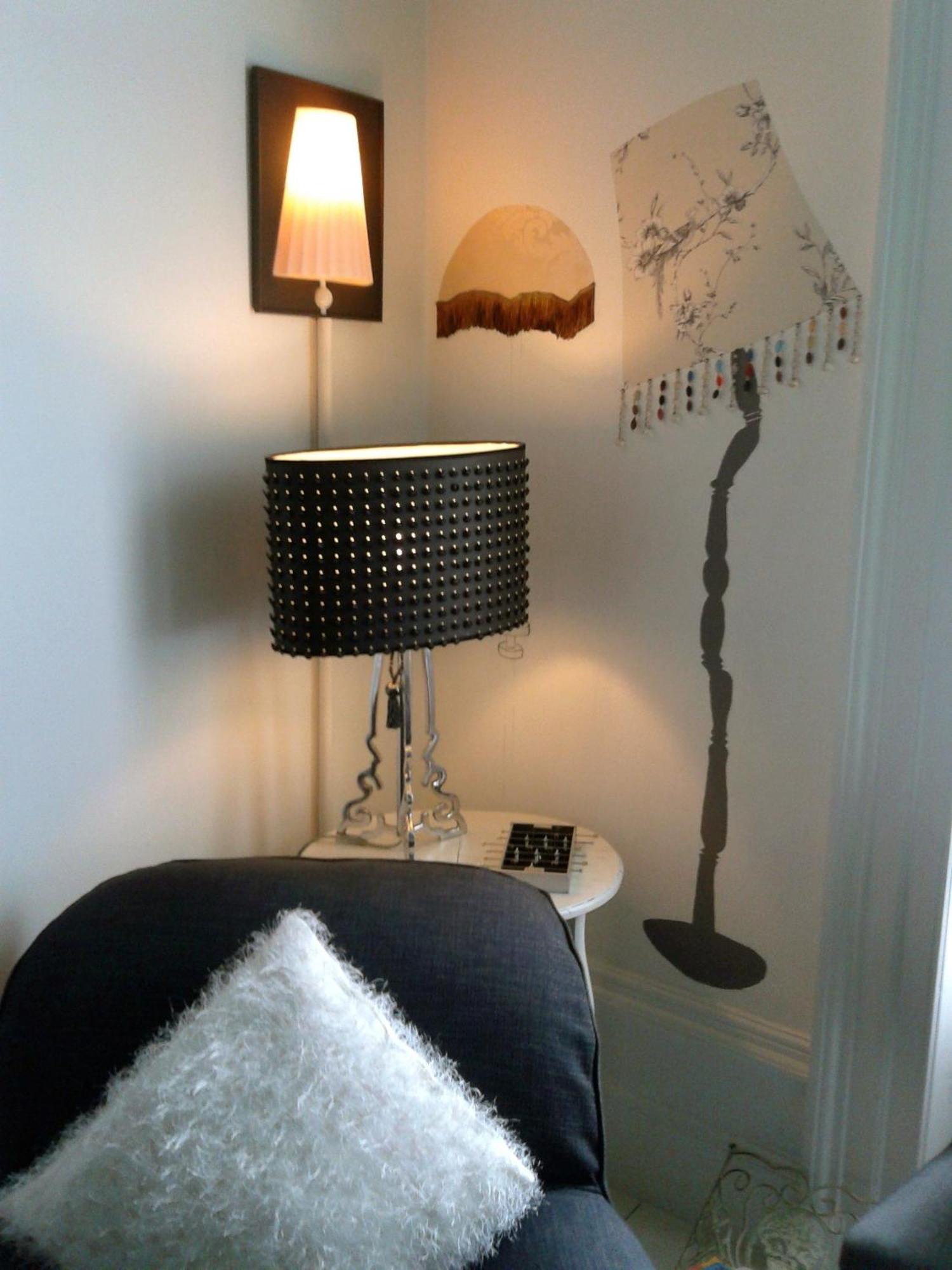 Cornerstones Guest House Сейл Екстериор снимка