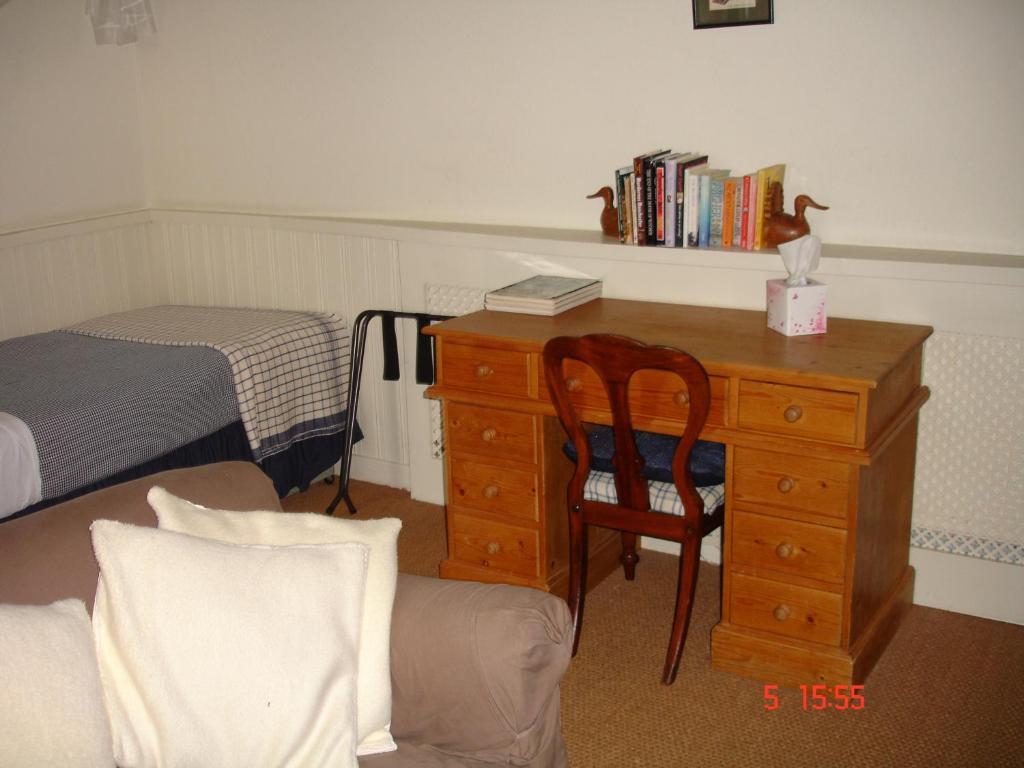 Cornerstones Guest House Сейл Стая снимка